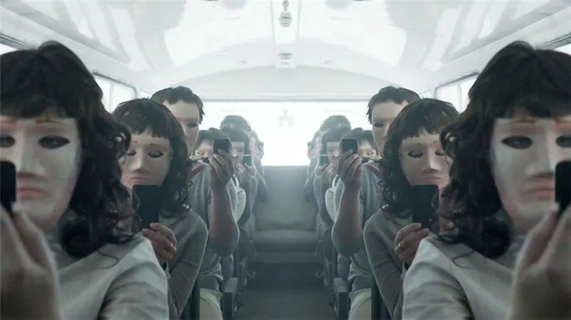 人曾交互ces剧照1